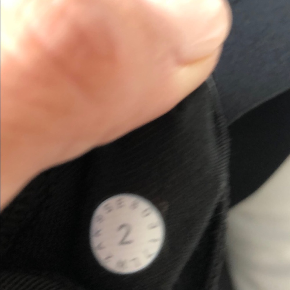 Lululemon sports bra - Picture 4 of 4